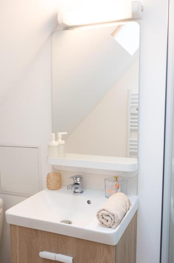 1225Location Διαμέρισμα Καμπραί Εξωτερικό φωτογραφία